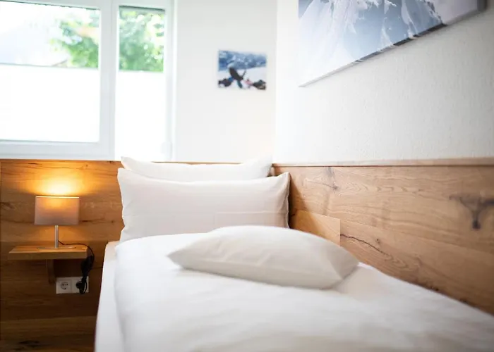 Alpenzauber アパート ガルミッシュ・パルテンキルヒェン